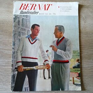 Bernat 0049 GREAT BIG BOOK SWEATERS 1956 Handicraft Men's Black & White Photos